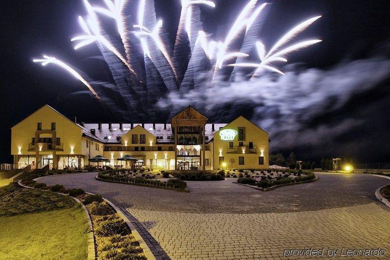 Hotel Fajkier Kroczyce Εξωτερικό φωτογραφία
