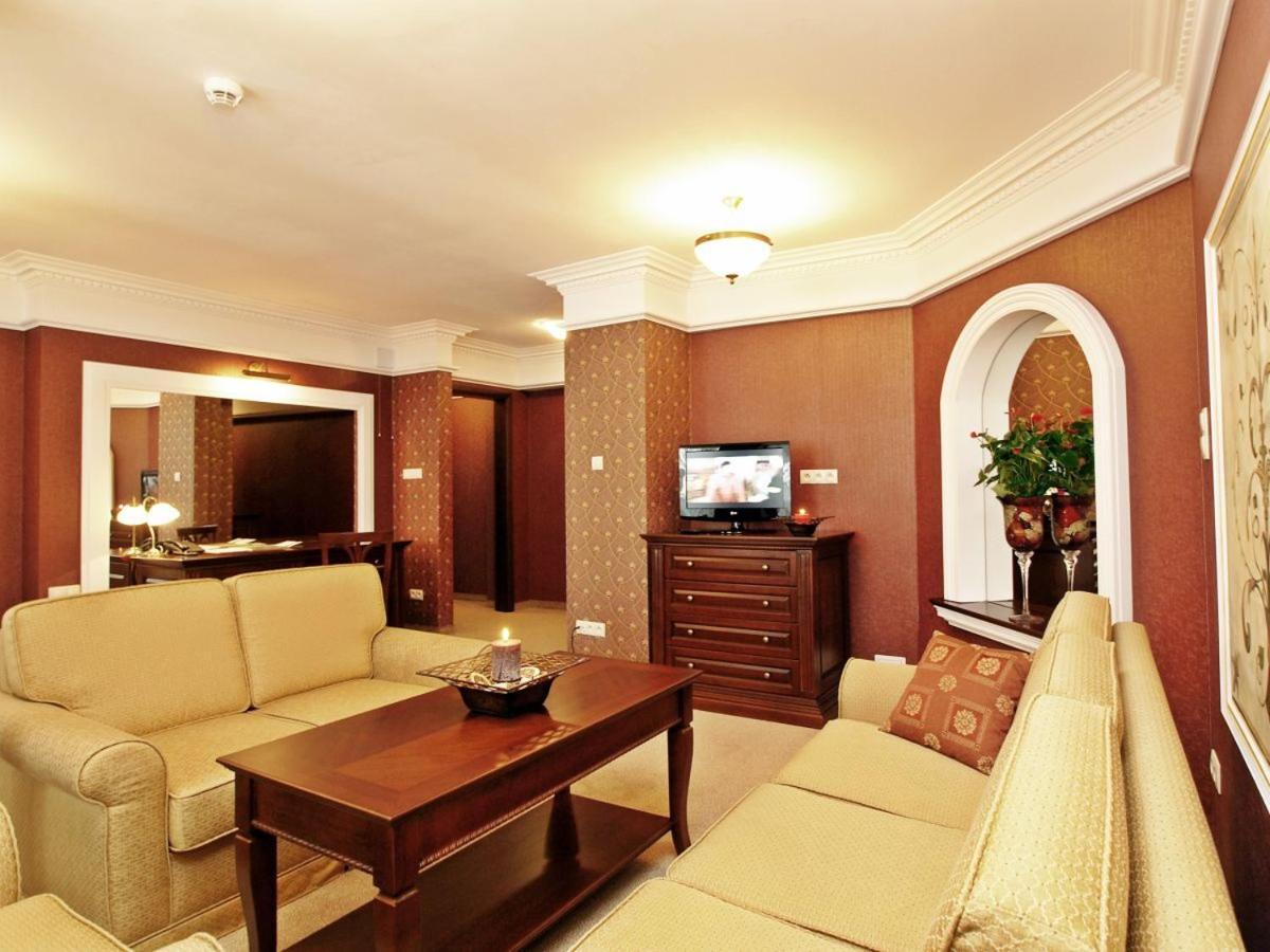 Hotel Fajkier Kroczyce Εξωτερικό φωτογραφία
