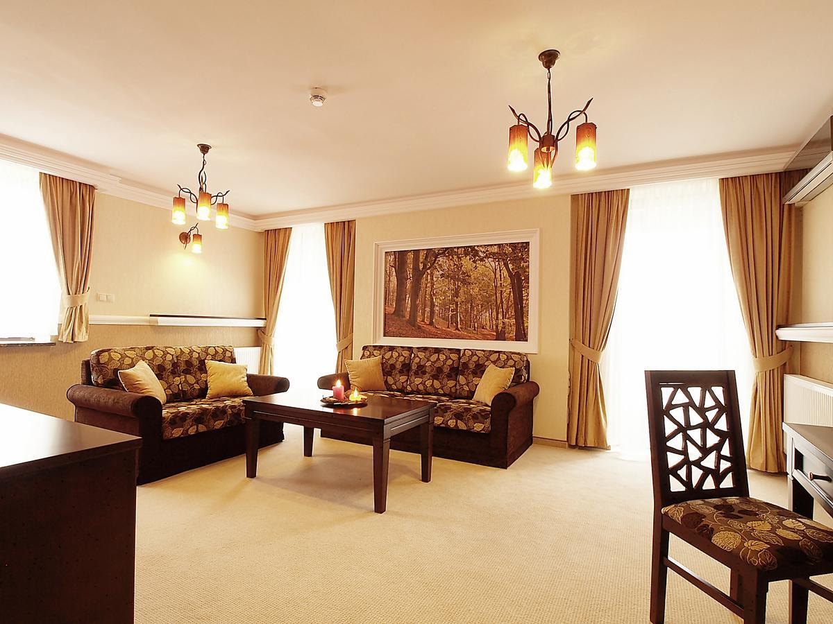 Hotel Fajkier Kroczyce Εξωτερικό φωτογραφία